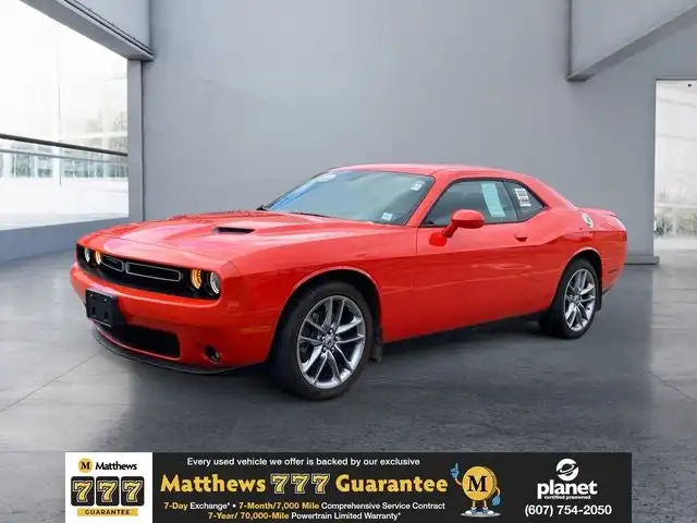 2021 Dodge Challenger SXT Auto AWD's photo