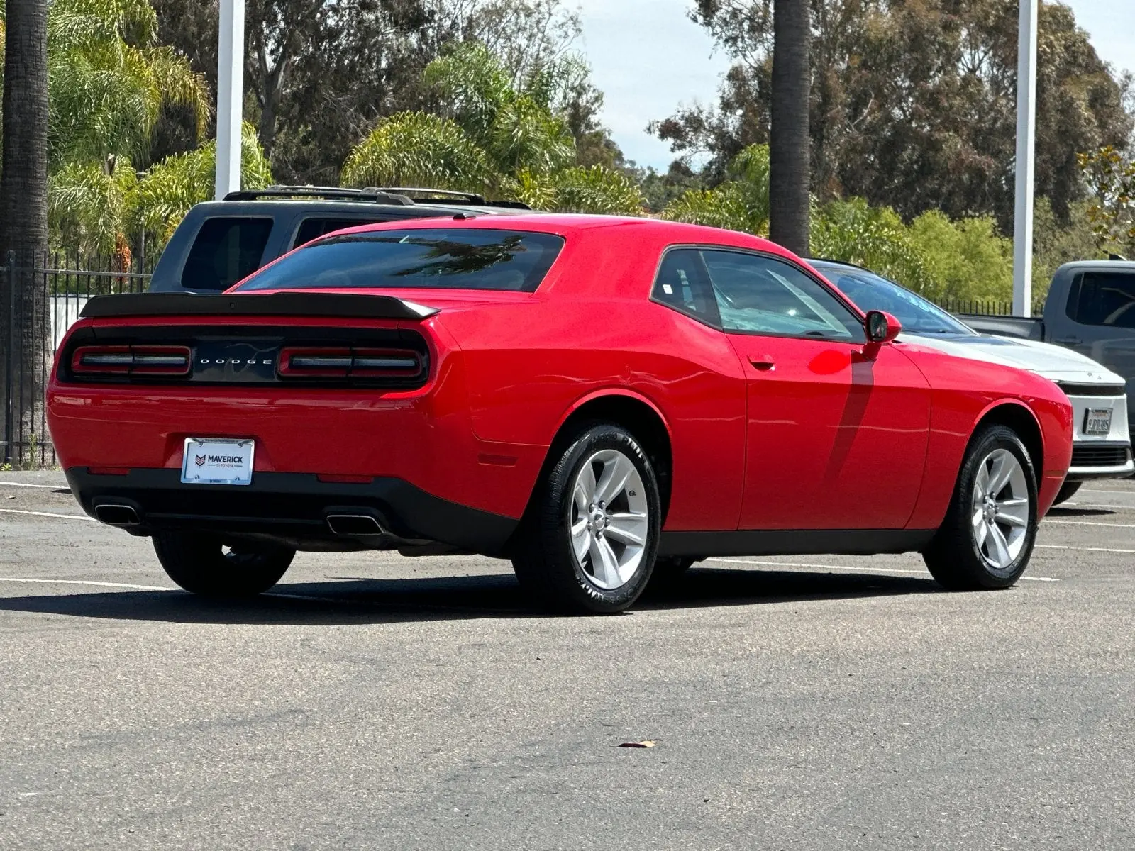 2023 Dodge Challenger SXT Auto photo 5