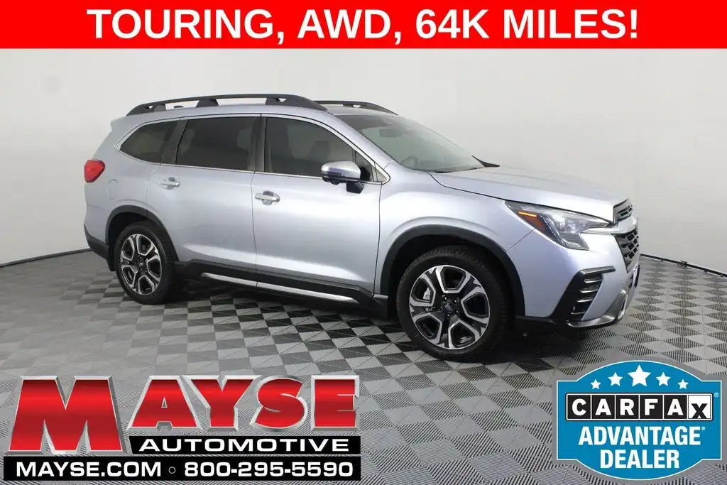 2023 Subaru Ascent Touring's photo