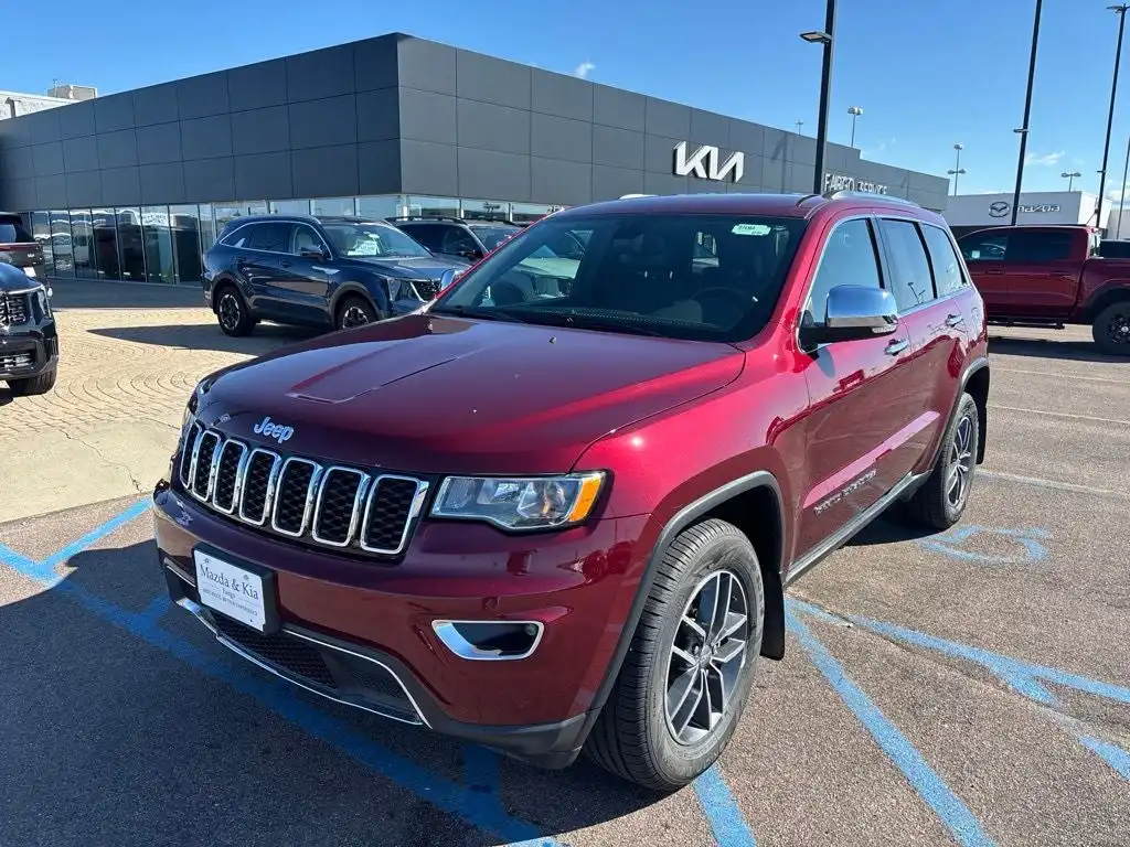 2017 Jeep Grand Cherokee Limited 4WD's photo