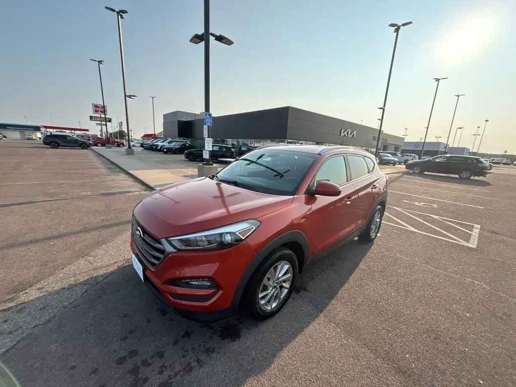 2016 Hyundai Tucson SE AWD's photo