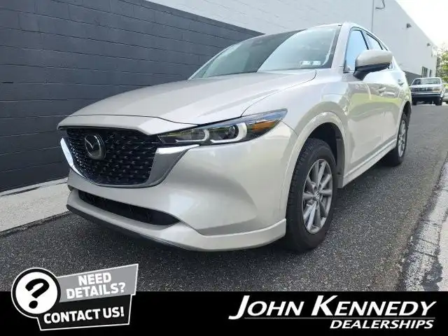 2024 Mazda CX-5 S Preferred package Auto AWD's photo