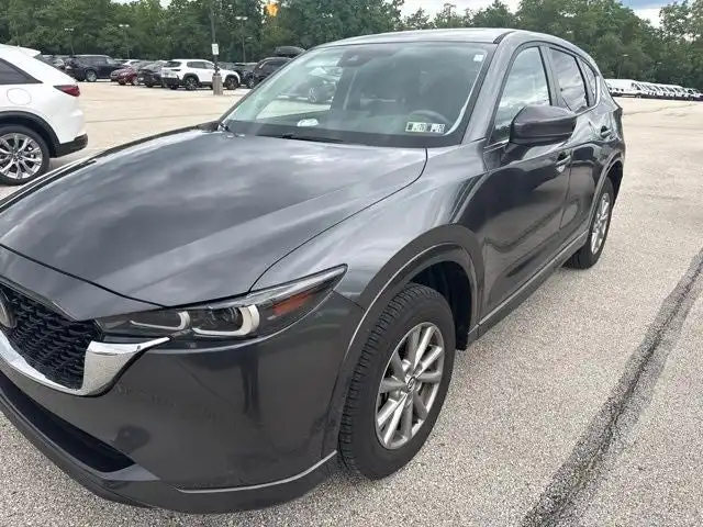 2024 Mazda CX-5 S Preferred package Auto AWD's photo