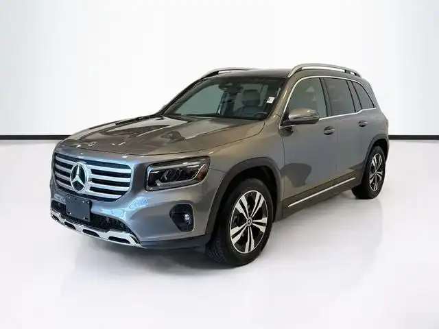 2026 Mercedes-Benz GLB GLB250 4MATIC's photo