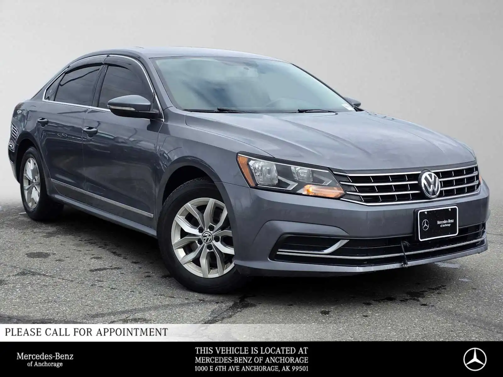 2016 Volkswagen Passat 1.8T S Auto PZEV's photo