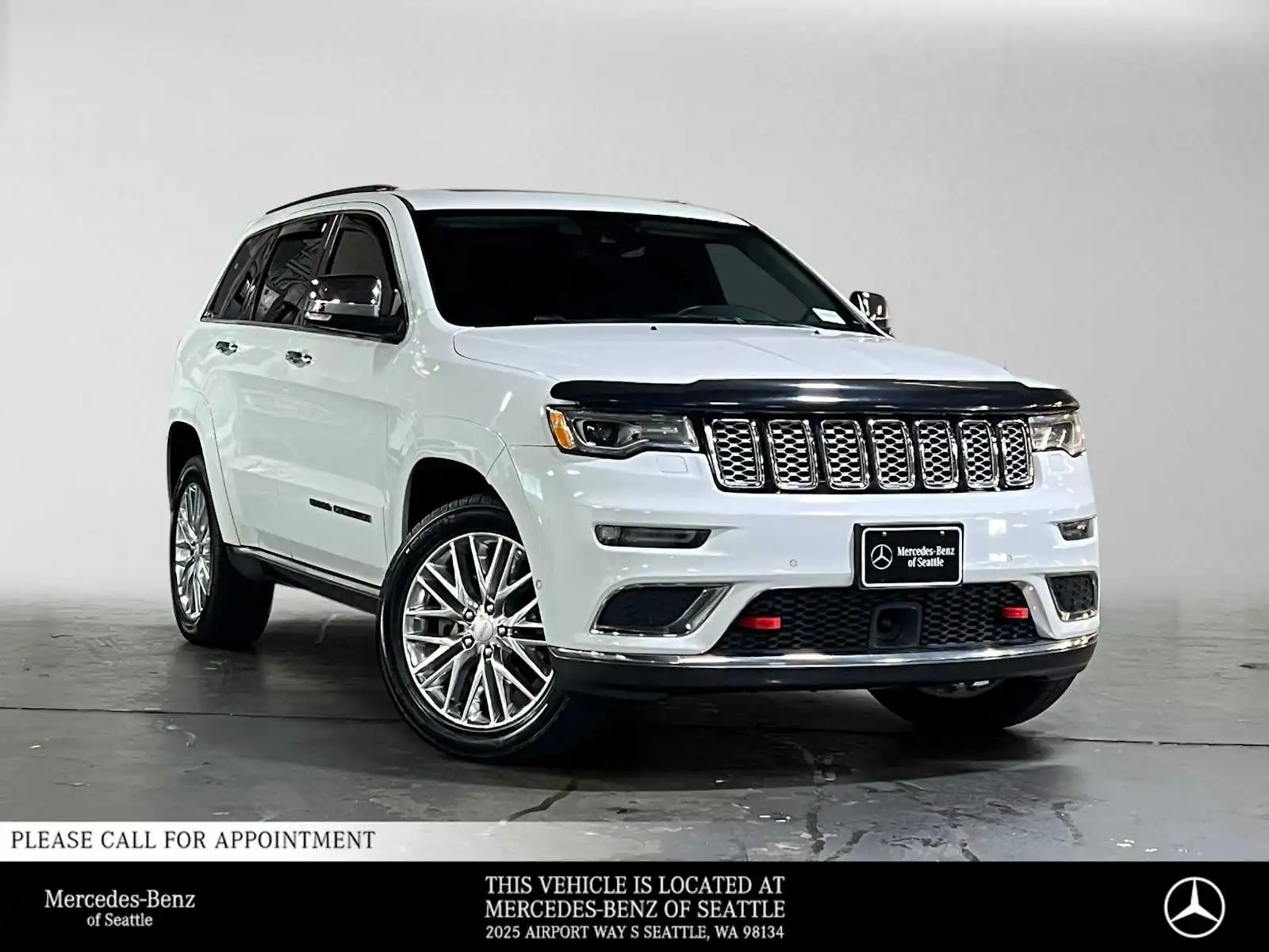 2018 Jeep Grand Cherokee Summit 4WD's photo