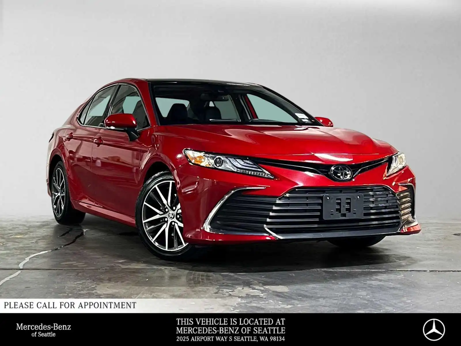 2023 Toyota Camry XLE AWD's photo