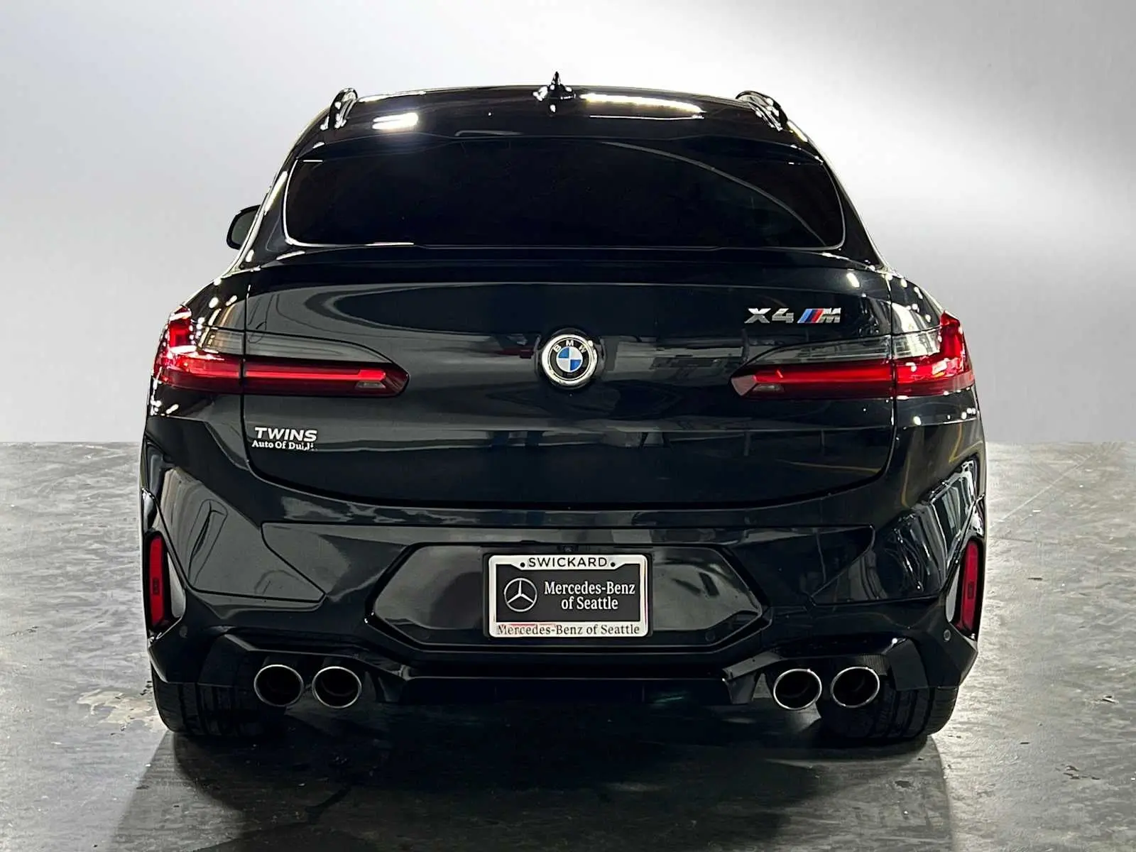 2024 BMW X4 M Base photo 4