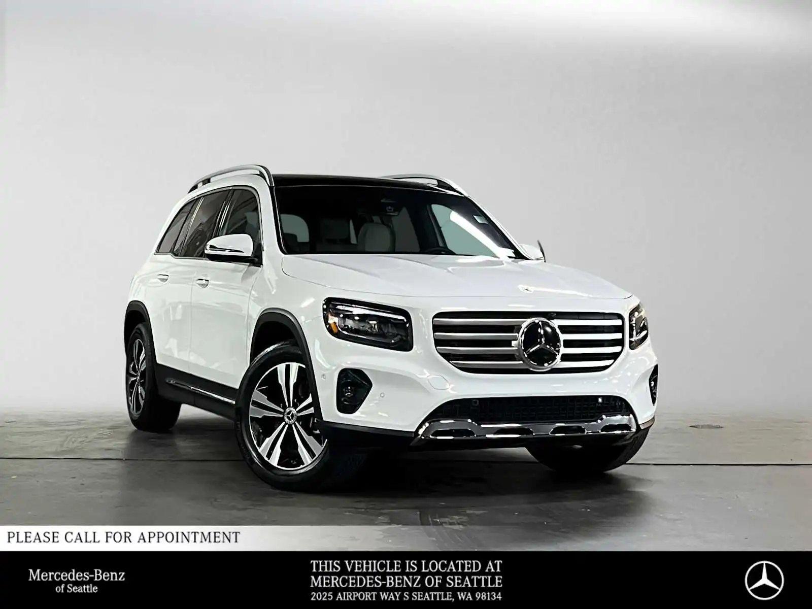 2026 Mercedes-Benz GLB GLB 250 4MATIC's photo