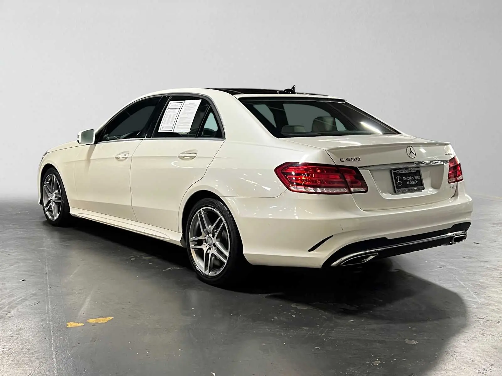 2015 Mercedes-Benz E-Class E400 4MATIC photo 5
