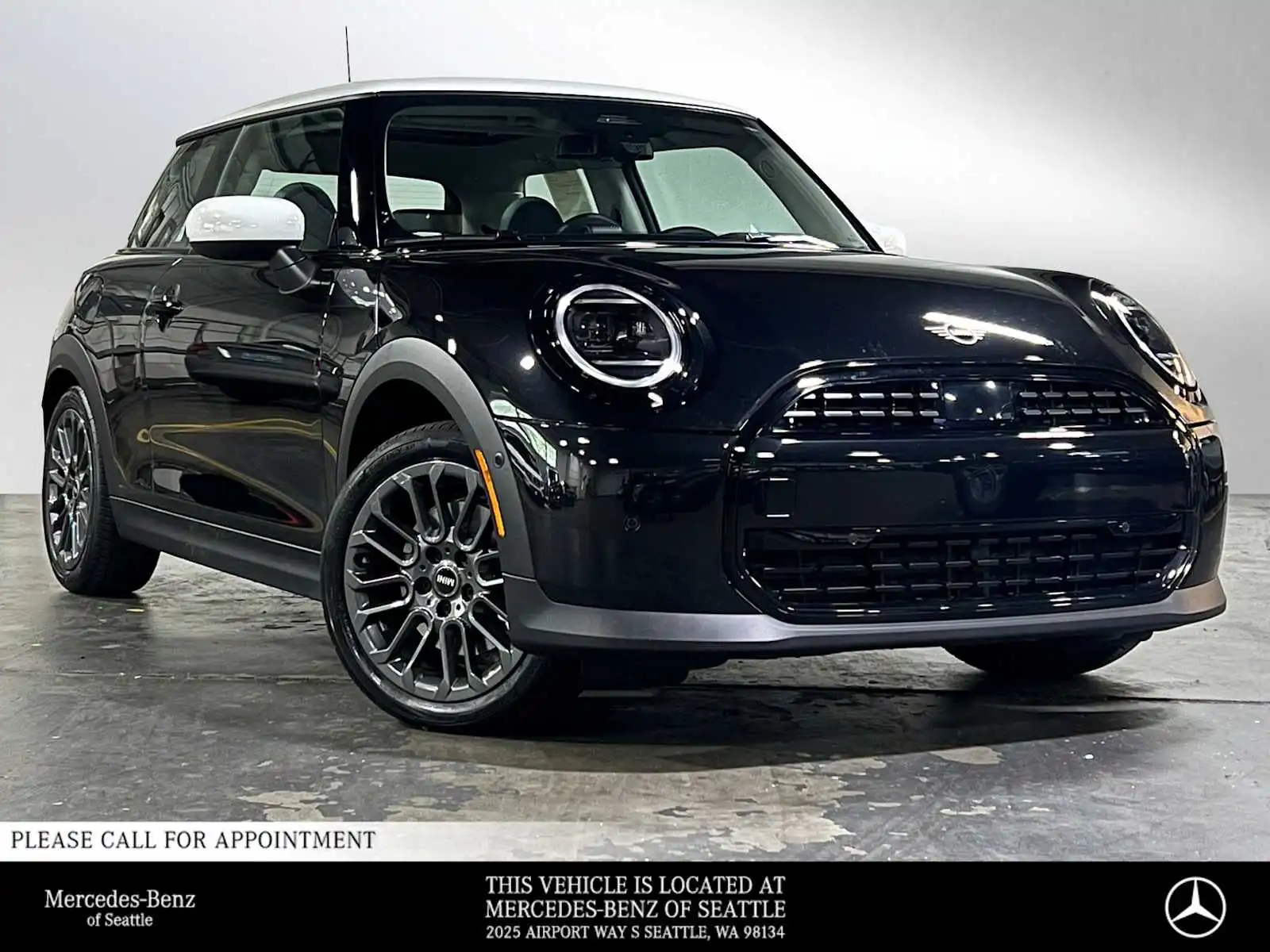 2026 MINI Hardtop's photo