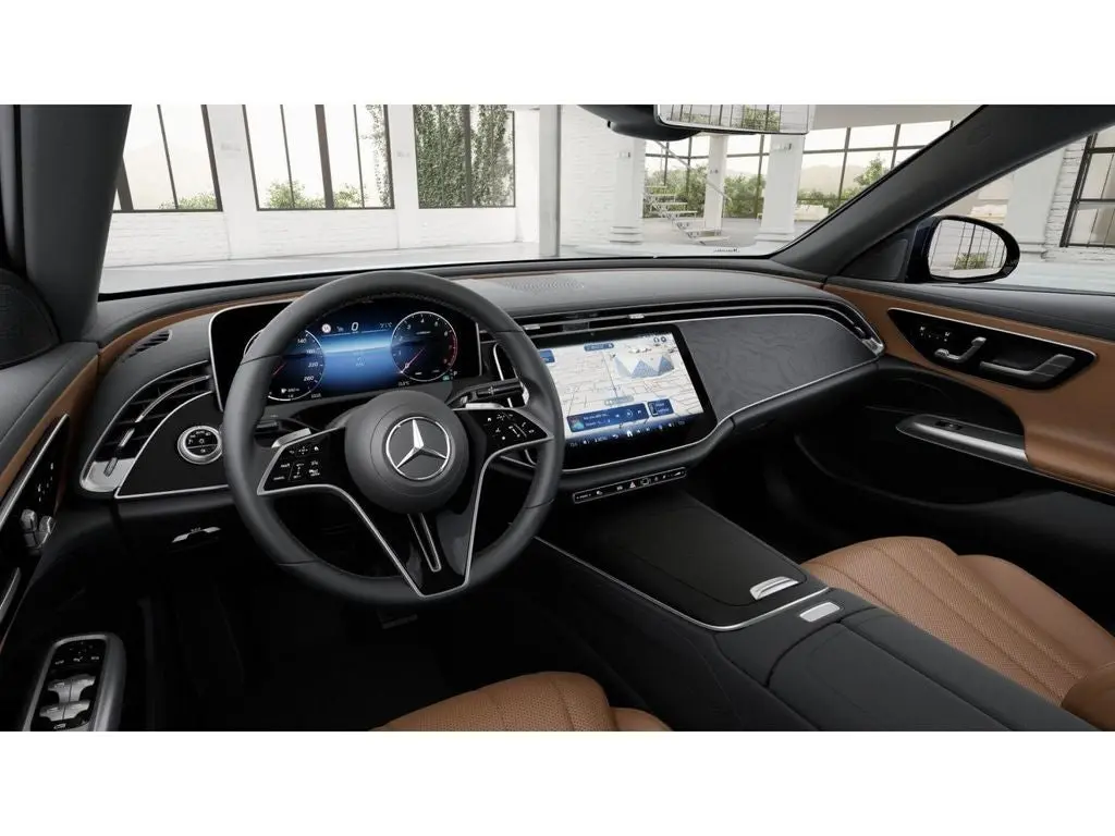 2027 Mercedes-Benz E-Class E350 4MATIC photo 3