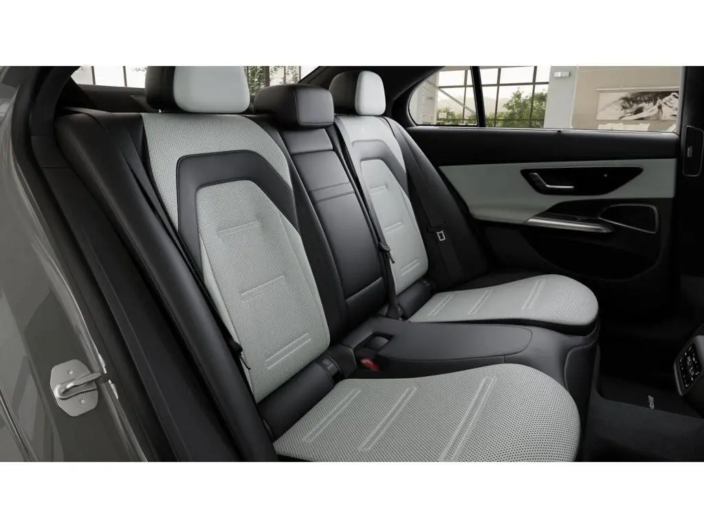 2027 Mercedes-Benz E-Class AMG E53 4MATIC photo 5