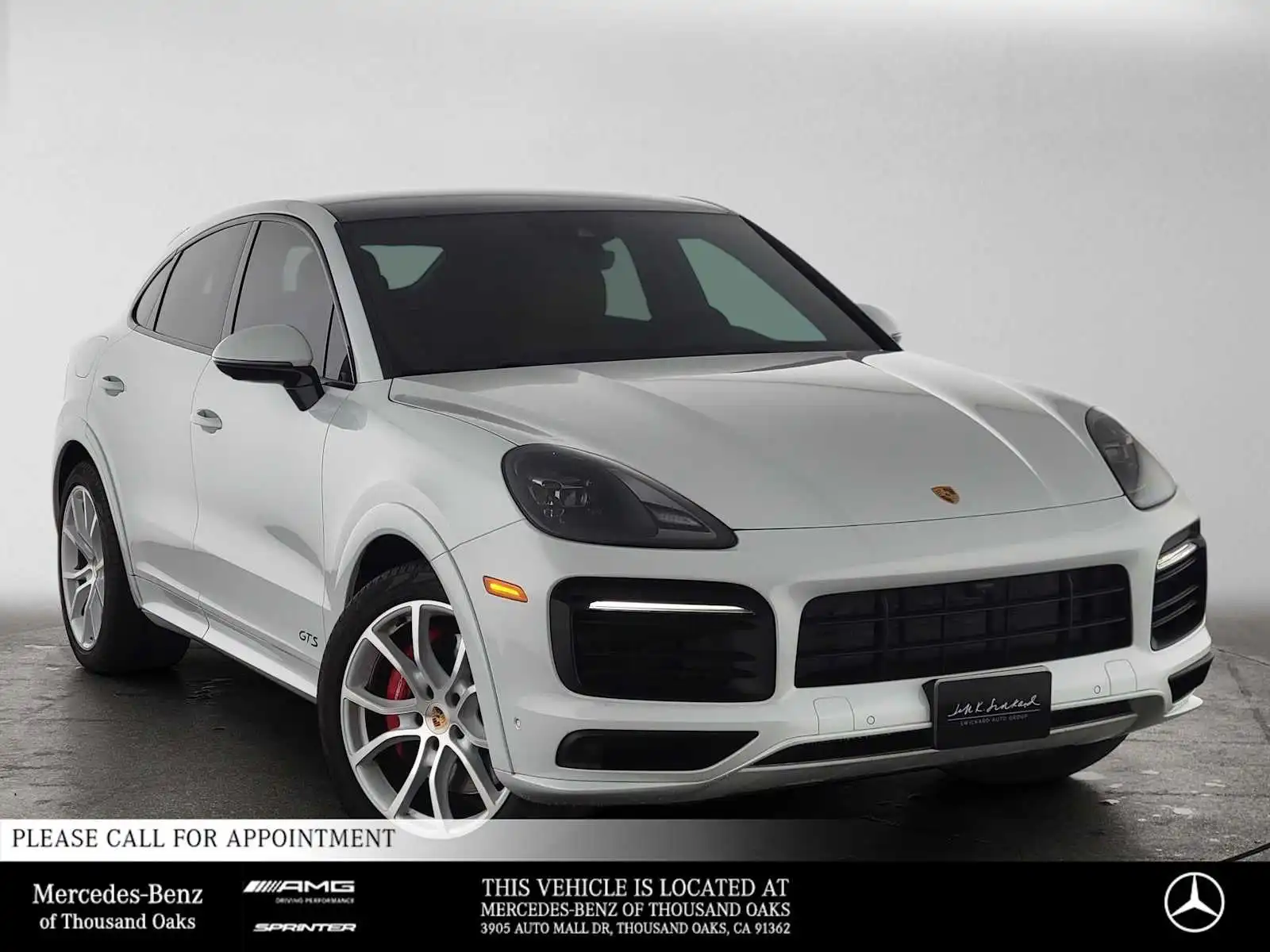2022 Porsche Cayenne GTS's photo