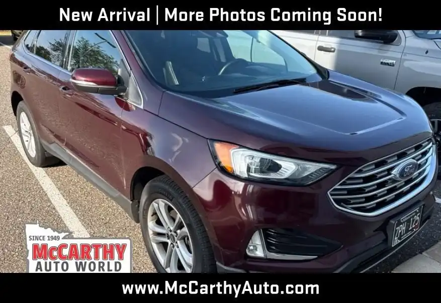 2019 Ford Edge SEL's photo