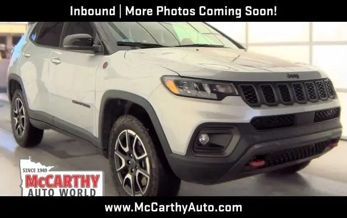 2025 Jeep Compass Trailhawk 4WD's photo