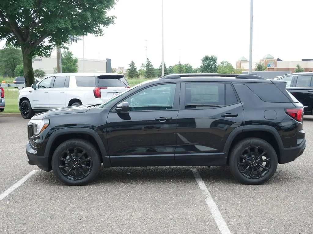 2027 GMC Terrain Elevation AWD photo 4