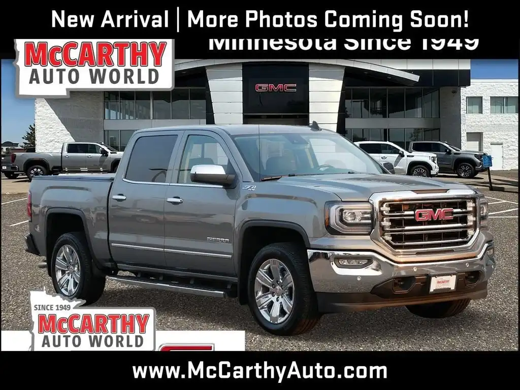 2017 GMC Sierra 4WD Crew Cab Short Box SLT's photo