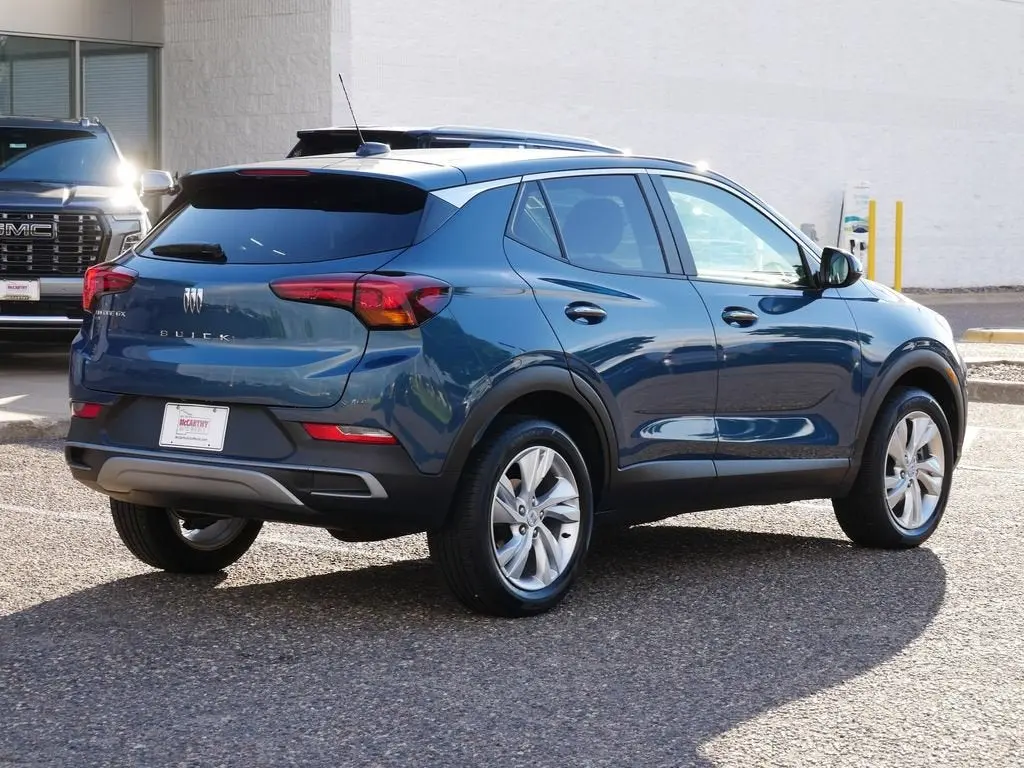 2024 Buick Encore GX Preferred AWD photo 3