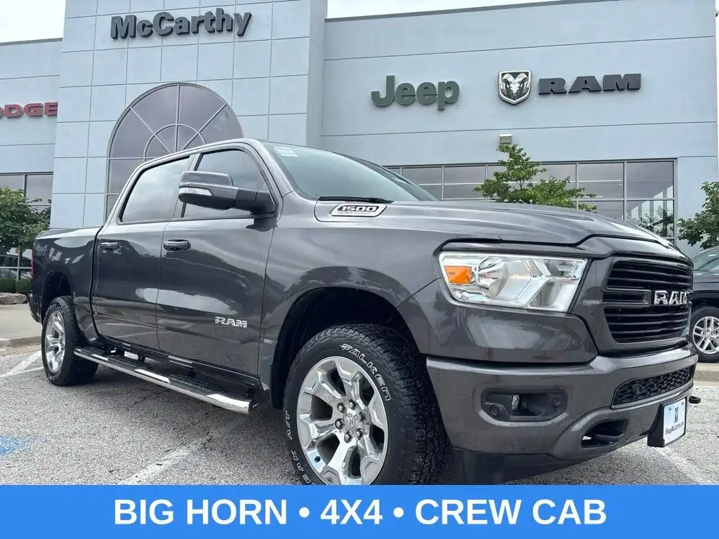 2021 RAM 1500 Big Horn/Lone Star 4x4 Crew Cab 5'7's photo