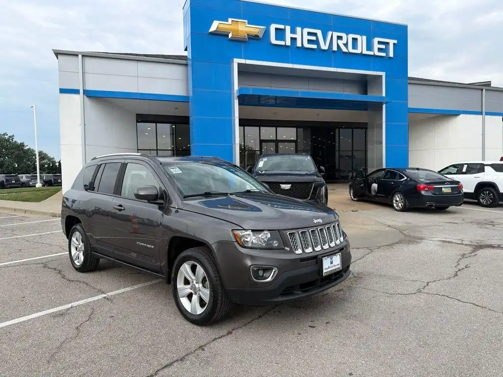 2015 Jeep Compass Latitude High Altitude Edition 4X4's photo