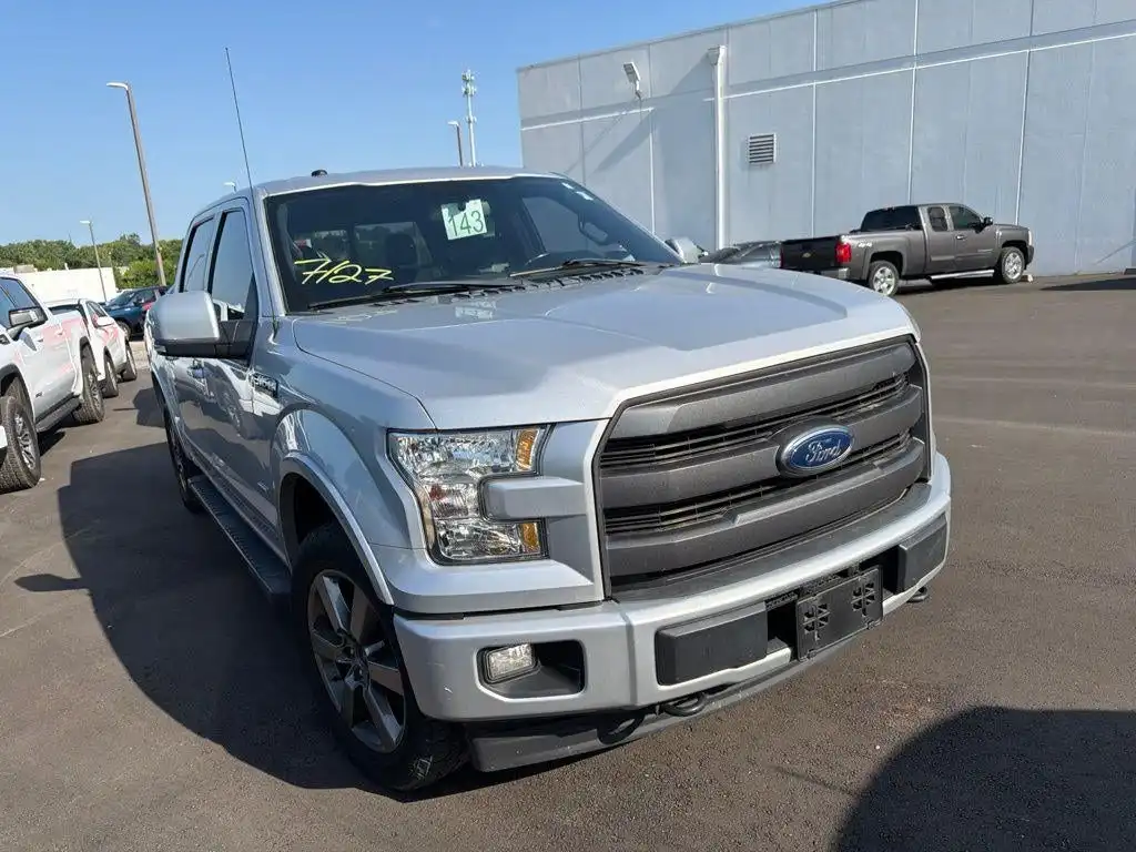2017 Ford F-150 Lariat 4x4 SuperCrew 5-1/2 Box's photo