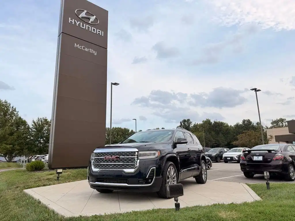 2021 GMC Acadia Denali FWD's photo