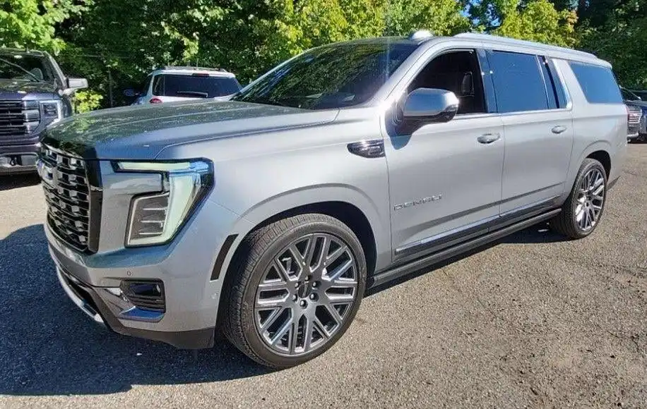 2026 GMC Yukon Denali Ultimate AWD's photo