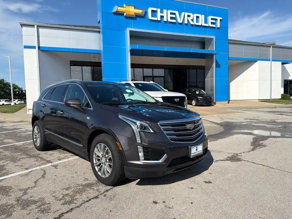 2017 Cadillac XT5 AWD Luxury's photo
