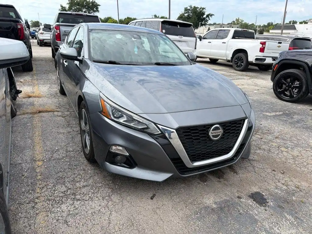 2020 Nissan Altima 2.5 SL's photo