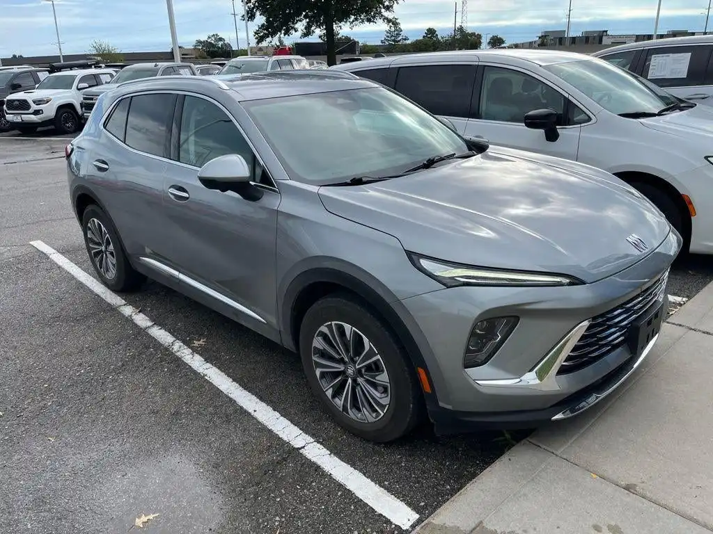 2025 Buick Envision Preferred AWD's photo