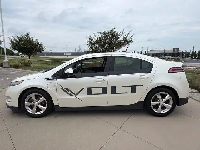 2012 Chevrolet Volt Base photo 5