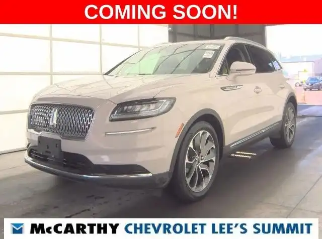 2023 Lincoln Nautilus Reserve AWD's photo