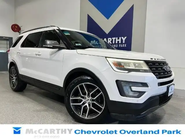 2017 Ford Explorer XLT FWD's photo