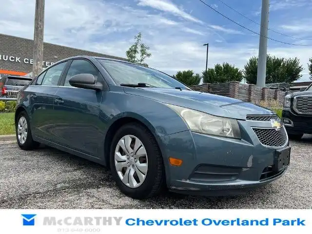 2012 Chevrolet Cruze 4-Door Sedan 2LS's photo