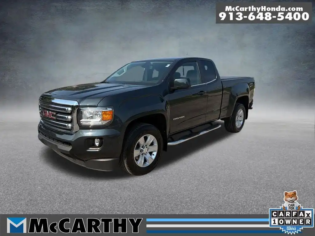 2017 GMC Canyon 4WD SLE Extended Cab's photo