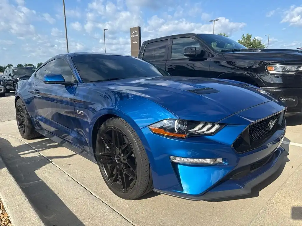 2018 Ford Mustang GT Coupe's photo
