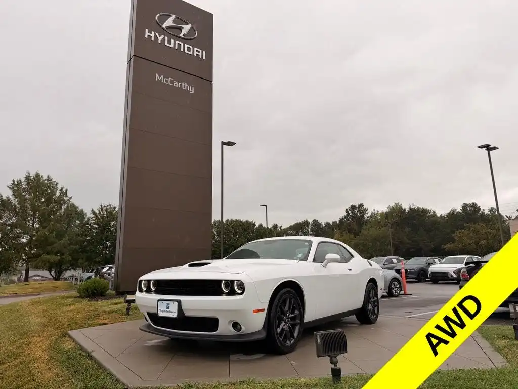 2022 Dodge Challenger GT AWD Auto's photo