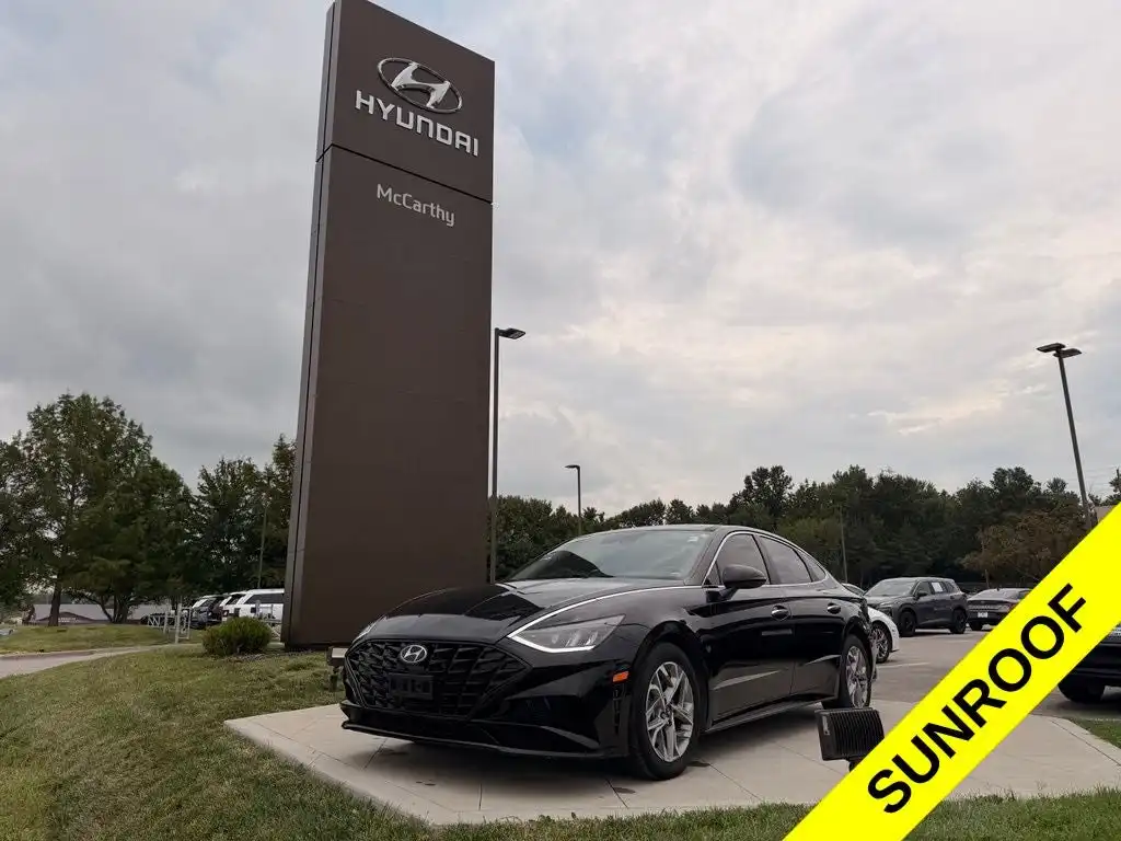 2020 Hyundai Sonata SEL's photo