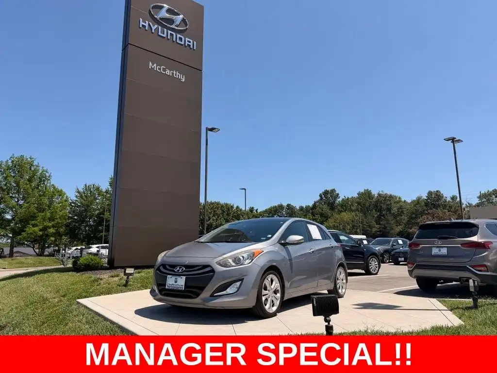 2015 Hyundai Elantra GT 2.0L 6-Speed A/T's photo