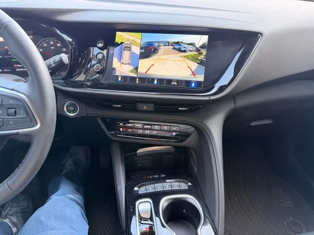 2023 Buick Envision Avenir AWD photo 4
