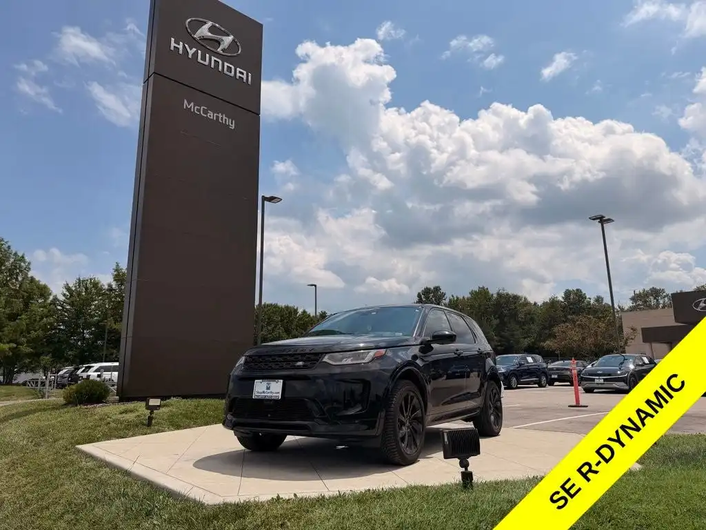 2021 Land Rover Discovery Sport 2.0 SE R-Dynamic's photo