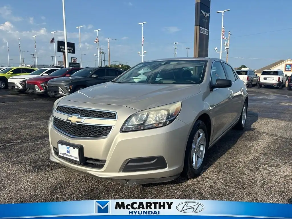 2013 Chevrolet Malibu 1LS's photo