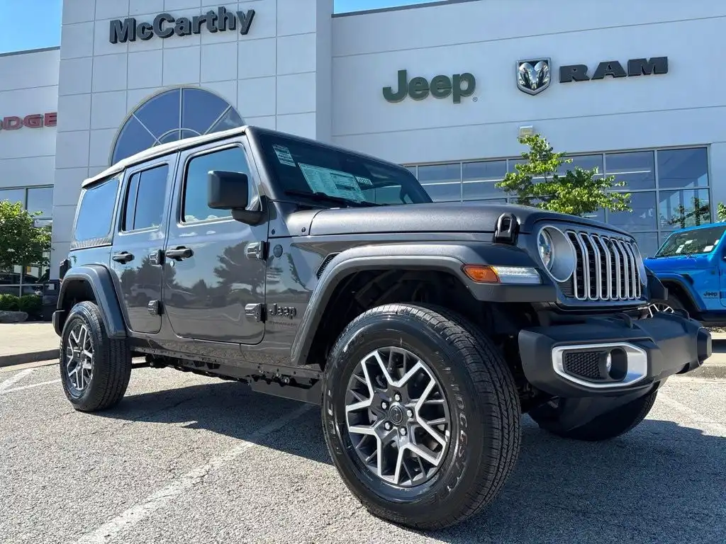 2026 Jeep Wrangler Sahara's photo