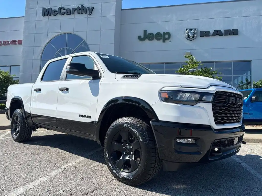 2026 RAM 1500 Big Horn/Lone Star 4x4 Crew Cab 5'7's photo