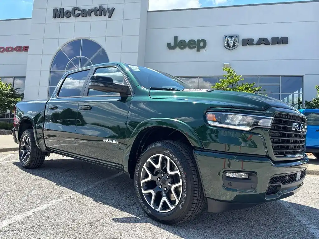2026 RAM 1500 Laramie 4x4 Crew Cab 5'7's photo