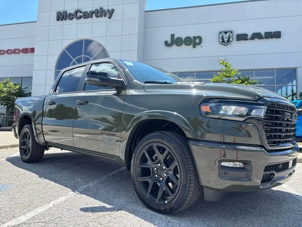 2026 RAM 1500 Laramie 4x4 Crew Cab 5'7's photo
