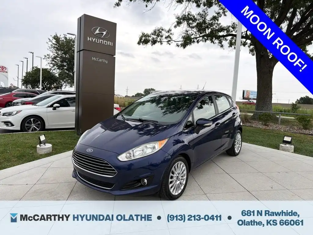 2016 Ford Fiesta Titanium Hatch's photo