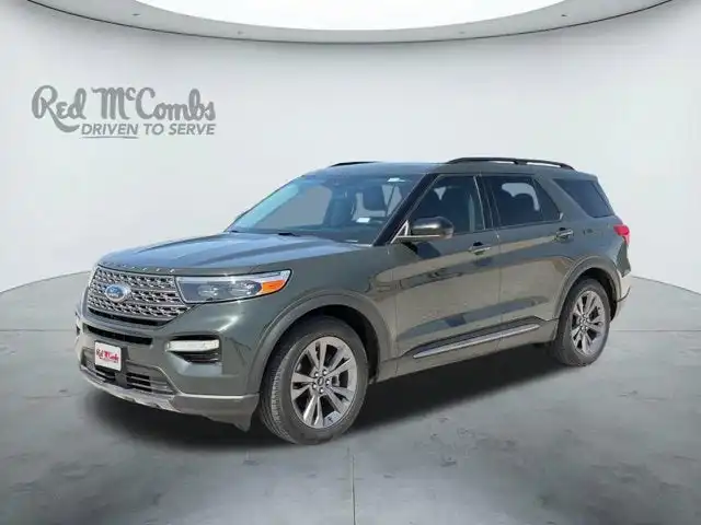 2022 Ford Explorer XLT RWD's photo