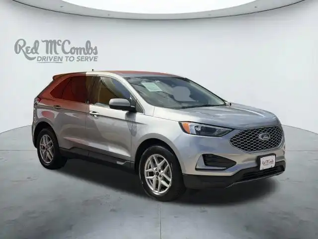 2024 Ford Edge's photo